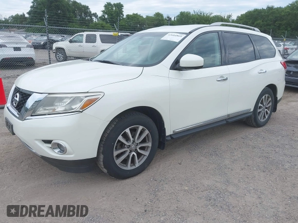 2015 Nissan Pathfinder Platinum with VIN 5N1AR2MM5FC667264, listed as a IAAI auction lot 42684869 with 173,749 mi miles and . Bid and sale history available at DreamBid. Image 17.