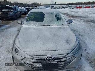 2020 Hyundai Elantra Value Edition z VIN 5NPD84LFXLH567082, wystawiony jako IAAI lot #41372830 z przebiegiem 119 975 mil mil oraz . Historia ofert i sprzedaży dostępna na DreamBid. Obrazek 12.