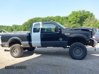 1999 Ford F-250 XL with VIN 1FTNX21F8XED24505, listed as a IAAI auction lot 42428454 with 264,975 mi miles and . Bid and sale history available at DreamBid. Image 14.