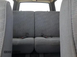 1998 Toyota 4Runner SR5 с VIN JT3GN86R2W0068947, выставлен на аукционе Copart как лот 61306905 с пробегом 205 753 миль миль и Списание • Salvage title. История ставок и продаж доступна на DreamBid. Изображение 10.