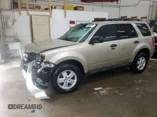 2012 Ford Escape XLT z VIN 1FMCU9D76CKC44981, wystawiony jako Copart lot #57908795 z przebiegiem 127 594 mil mil oraz Szkoda całkowita • Salvage title. Historia ofert i sprzedaży dostępna na DreamBid. Obrazek 1.