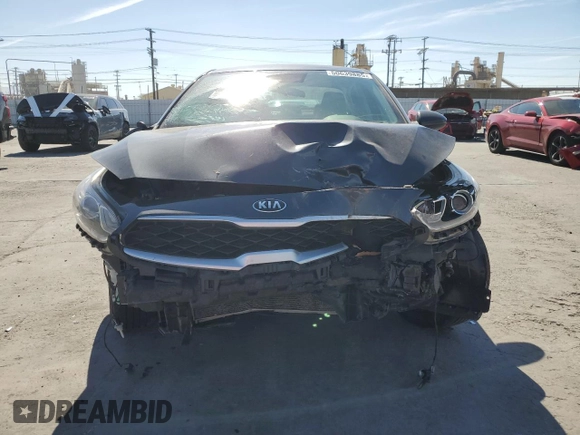 2019 Kia Forte LXS with VIN 3KPF24AD0KE137849, listed as a Copart auction lot 50639885 with 42,248 mi miles and Salvage Title. Bid and sale history available at DreamBid. Image 5.