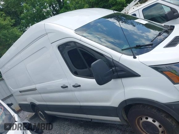 2020 Ford Transit Cargo с VIN 1FTBR3X87LKB49722, выставлен на аукционе IAAI как лот 42225147 с пробегом 150 709 миль миль и . История ставок и продаж доступна на DreamBid. Изображение 13.