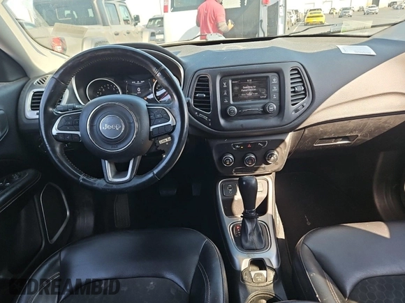 2018 Jeep Compass Latitude with VIN 3C4NJCBB3JT267351, listed as a IAAI auction lot 42715580 with 153,508 mi miles and . Bid and sale history available at DreamBid. Image 18.