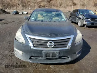 2015 Nissan Altima S with VIN 1N4AL3AP7FN873870, listed as a Copart auction lot 46991785 with 218,223 mi miles and Clean Title. Bid and sale history available at DreamBid. Image 5.