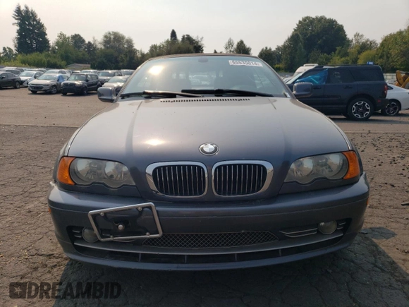 2001 BMW 3 Series 330Ci with VIN WBABS53401JU83660, listed as a Copart auction lot 65535014 with 173,739 mi miles and Salvage Title. Bid and sale history available at carsss.com. Image 5.