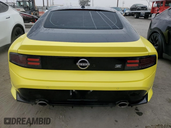 2023 Nissan Z Performance z VIN JN1BZ4BH1PM310365, wystawiony jako Copart lot #73693544 z przebiegiem 10 320 mil mil oraz Szkoda całkowita • Salvage title. Historia ofert i sprzedaży dostępna na DreamBid. Obrazek 6.