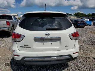 2015 Nissan Pathfinder S z VIN 5N1AR2MN1FC698309, wystawiony jako Copart lot #57612505 z przebiegiem 109 678 mil mil oraz Szkoda całkowita • Salvage title. Historia ofert i sprzedaży dostępna na DreamBid. Obrazek 6.