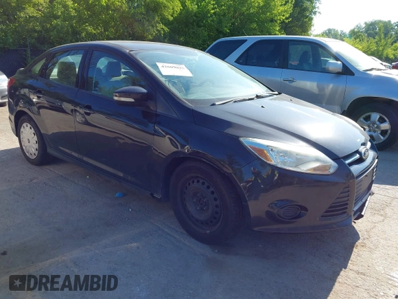 2013 Ford Focus SE z VIN 1FADP3F25DL115727, wystawiony jako IAAI lot #42609895 z przebiegiem 163 749 mil mil oraz . Historia ofert i sprzedaży dostępna na DreamBid. Obrazek 1.