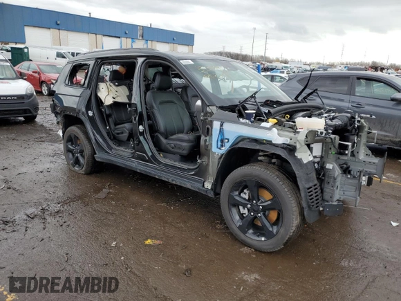 2025 Jeep Grand Cherokee Limited with VIN 1C4RJKBG9S8633546, listed as a Copart auction lot 47867315 with Not provided miles and Salvage title. Bid and sale history available at DreamBid. Image 4.