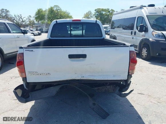 2015 Toyota Tacoma with VIN 5TFTX4CN3FX053623, listed as a IAAI auction lot 41811525 with 118,649 mi miles. Bid and sale history available at carsss.com. Image 16.