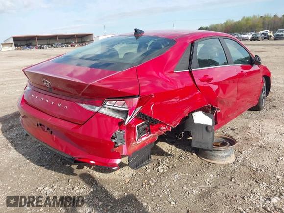2022 Hyundai Elantra SEL z VIN KMHLN4AG3NU366905, wystawiony jako IAAI lot #41835787 z przebiegiem 15 555 mil mil oraz . Historia ofert i sprzedaży dostępna na DreamBid. Obrazek 4.
