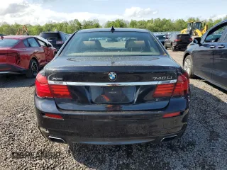 2014 BMW 7 Series 740Li xDrive z VIN WBAYF4C58ED281817, wystawiony jako Copart lot #55755815 z przebiegiem 112 398 mil mil oraz Szkoda całkowita • Salvage title. Historia ofert i sprzedaży dostępna na DreamBid. Obrazek 6.