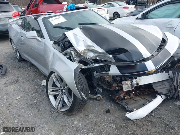 2018 Chevrolet Camaro 1LT with VIN 1G1FB3DS9J0114199, listed as a IAAI auction lot 41535292 with 62,198 mi miles. Bid and sale history available at carsss.com. Image 1.