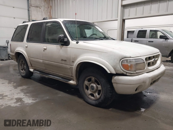 1999 Ford Explorer XLT с VIN 1FMZU32P3XZA27511, выставлен на аукционе IAAI как лот 42238950 с пробегом 227 102 миль миль и . История ставок и продаж доступна на DreamBid. Изображение 1.