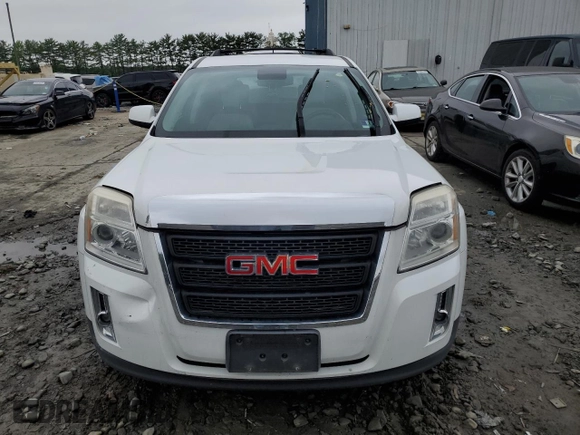 2012 GMC Terrain SLT-1 with VIN 2GKALUEK8C6347007, listed as a Copart auction lot 61347235 with 138,611 mi miles and Salvage title. Bid and sale history available at DreamBid. Image 5.