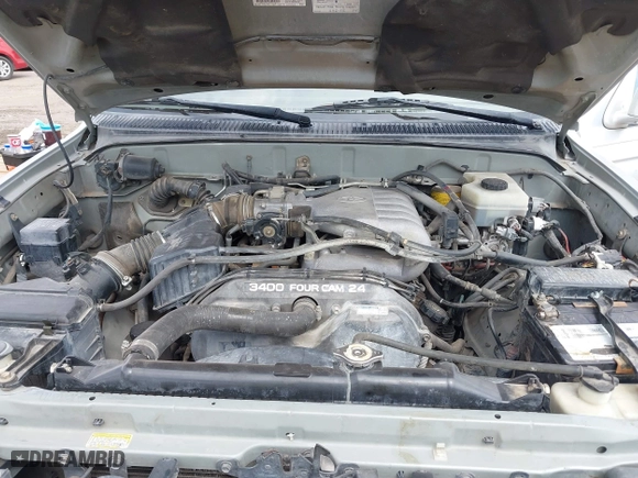 2001 Toyota 4Runner SR5 with VIN JT3GN86R110206776, listed as a IAAI auction lot 41886134 with 381,785 mi miles. Bid and sale history available at carsss.com. Image 10.