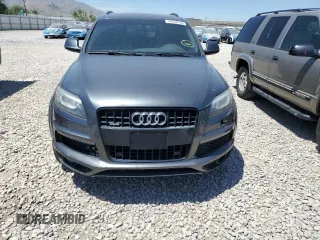 2014 Audi Q7 S line Prestige with VIN WA1DGAFE1ED015963, listed as a Copart auction lot 58558765 with 103,523 mi miles and Clean title. Bid and sale history available at DreamBid. Image 5.