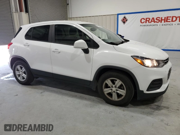 2020 Chevrolet Trax LS with VIN 3GNCJKSB2LL308998, listed as a Copart auction lot 63072775 with 99,702 mi miles and Clean title. Bid and sale history available at DreamBid. Image 4.
