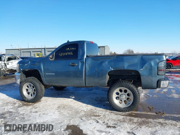 2012 Chevrolet Silverado 1500 LT with VIN 1GCNKSE02CZ306492, listed as a IAAI auction lot 41348986 with 129,750 mi miles. Bid and sale history available at carsss.com. Image 6.