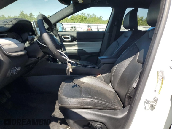 2025 Jeep Compass Limited z VIN 3C4NJDCN6ST525944, wystawiony jako Copart lot #65238385 z przebiegiem 18 480 mil mil oraz Czysty tytuł • Clean title. Historia ofert i sprzedaży dostępna na DreamBid. Obrazek 7.