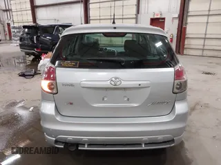 2007 Toyota Matrix STD z VIN 2T1KR32EX7C627328, wystawiony jako IAAI lot #42087497 z przebiegiem 66 817 mil mil oraz . Historia ofert i sprzedaży dostępna na DreamBid. Obrazek 16.