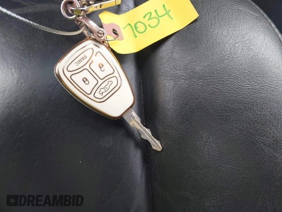 2005 Chrysler Pacifica Touring with VIN 2C8GF68415R339515, listed as a IAAI auction lot 41353696 with Not Provided miles and . Bid and sale history available at DreamBid. Image 11.
