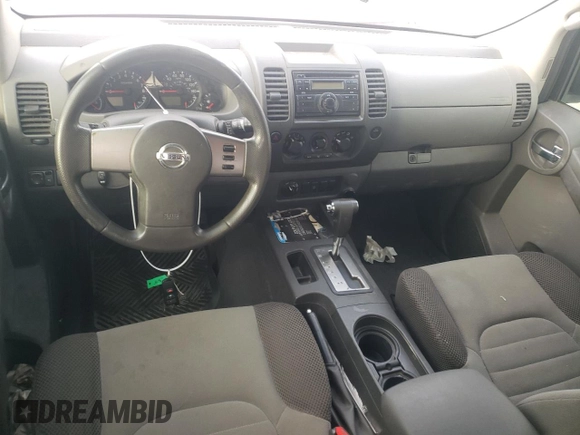 2008 Nissan Xterra X z VIN 5N1AN08WX8C508366, wystawiony jako Copart lot #78450784 z przebiegiem 215 201 mil mil oraz Czysty tytuł • Clean title. Historia ofert i sprzedaży dostępna na DreamBid. Obrazek 8.