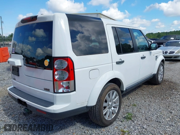 2013 Land Rover LR4 HSE with VIN SALAG2D46DA688409, listed as a IAAI auction lot 42220645 with 156,502 mi miles and . Bid and sale history available at DreamBid. Image 4.