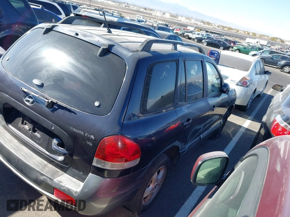 2005 Hyundai Santa Fe GLS с VIN KM8SC73D15U974220, выставлен на аукционе IAAI как лот 41514751 с пробегом 241 080 миль миль и . История ставок и продаж доступна на DreamBid. Изображение 4.