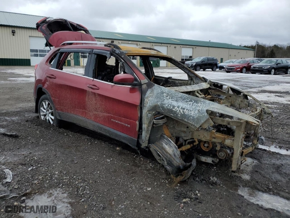2017 Jeep Cherokee Limited with VIN 1C4PJMDB3HD226701, listed as a Copart auction lot 46571015 with 0 mi miles and Salvage Title. Bid and sale history available at carsss.com. Image 4.
