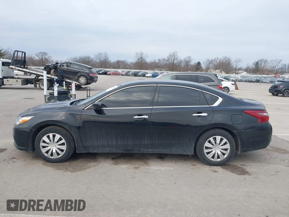 2018 Nissan Altima 2.5 SR with VIN 1N4AL3APXJC228943, listed as a IAAI auction lot 41629733 with 150,725 mi miles. Bid and sale history available at carsss.com. Image 15.