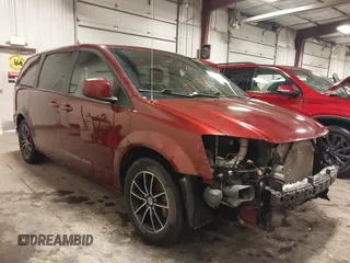 2018 Dodge Grand Caravan SE Plus with VIN 2C4RDGBG0JR200575, listed as a IAAI auction lot 41596033 with 137,523 mi miles and . Bid and sale history available at DreamBid. Image 1.