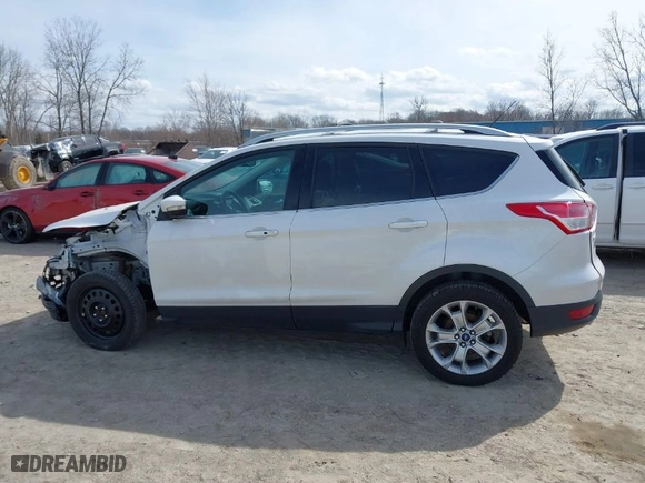 2014 Ford Escape Titanium with VIN 1FMCU9J91EUD33225, listed as a IAAI auction lot 41880834 with 113,356 mi miles. Bid and sale history available at carsss.com. Image 15.