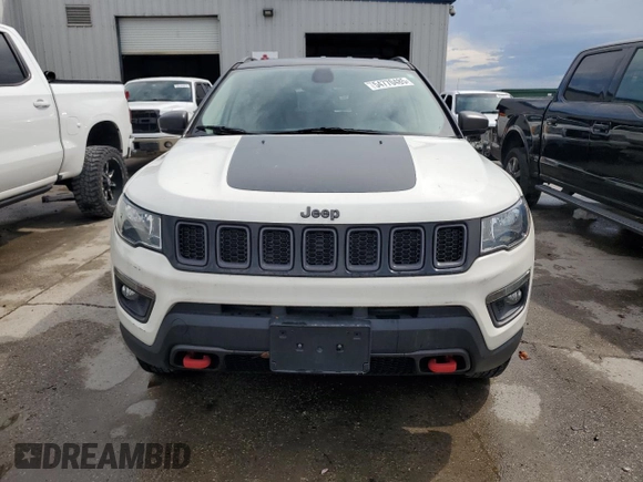 2019 Jeep Compass Trailhawk z VIN 3C4NJDDB5KT799401, wystawiony jako Copart lot #54770485 z przebiegiem 87 640 mil mil oraz Nie do naprawy • Non repairable. Historia ofert i sprzedaży dostępna na DreamBid. Obrazek 5.