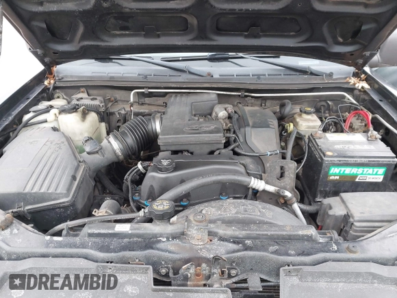 2004 Chevrolet Colorado LS Z71 with VIN 1GCDT196348111137, listed as a IAAI auction lot 41482484 with 236,180 mi miles. Bid and sale history available at carsss.com. Image 10.