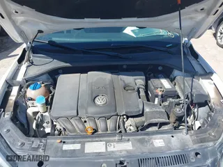 2013 Volkswagen Passat SE with VIN 1VWBP7A35DC086378, listed as a IAAI auction lot 41778741 with 182,726 mi miles. Bid and sale history available at carsss.com. Image 10.