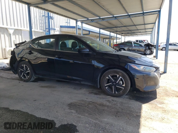 2024 Nissan Sentra SV z VIN 3N1AB8CV6RY274569, wystawiony jako Copart lot #61163335 z przebiegiem 20 300 mil mil oraz Szkoda całkowita • Salvage title. Historia ofert i sprzedaży dostępna na DreamBid. Obrazek 4.