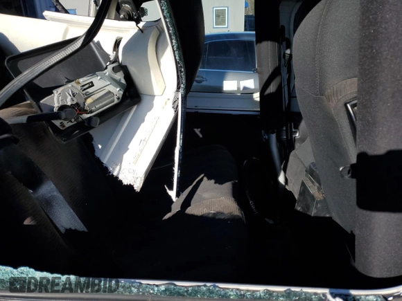 2004 Jeep Wrangler Rubicon with VIN 1J4FA69S74P785297, listed as a Copart auction lot 47332944 with 61,323 mi miles and Salvage Title. Bid and sale history available at carsss.com. Image 10.