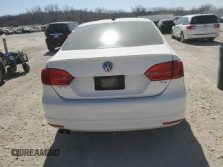 2014 Volkswagen Jetta TDI w/Premium/Nav z VIN 3VWLL7AJ8EM365466, wystawiony jako Copart lot #48739245 z przebiegiem 146 374 mil mil oraz Szkoda całkowita • Salvage title. Historia ofert i sprzedaży dostępna na DreamBid. Obrazek 6.