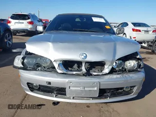 2003 BMW 3 Series 325Ci with VIN WBABS33413PG91828, listed as a IAAI auction lot 41513821 with 150,672 mi miles and . Bid and sale history available at DreamBid. Image 6.
