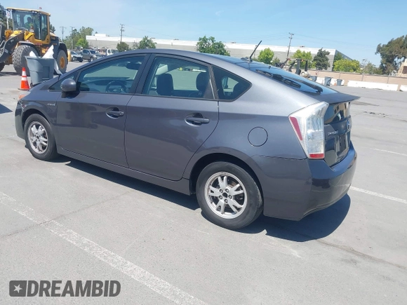 2010 Toyota Prius II z VIN JTDKN3DU2A0188949, wystawiony jako IAAI lot #42195197 z przebiegiem 247 970 mil mil oraz . Historia ofert i sprzedaży dostępna na DreamBid. Obrazek 3.