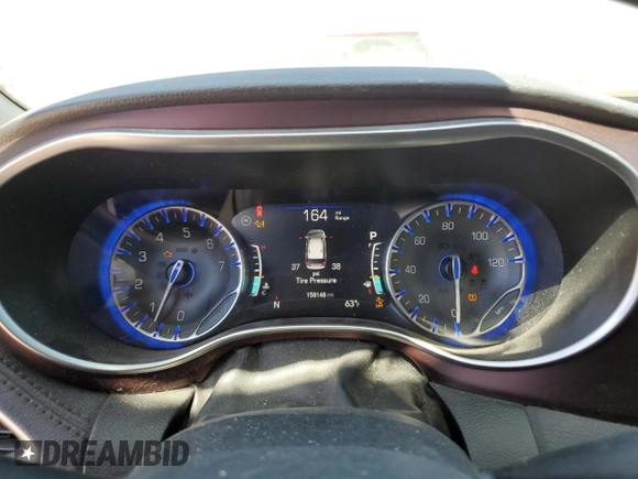 2017 Chrysler Pacifica Limited z VIN 2C4RC1GG4HR607740, wystawiony jako Copart lot #53989725 z przebiegiem 158 148 mil mil oraz Szkoda całkowita • Salvage title. Historia ofert i sprzedaży dostępna na DreamBid. Obrazek 9.