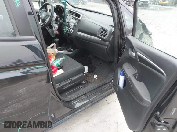 2020 Honda Fit LX with VIN 3HGGK5H47LM721092, listed as a IAAI auction lot 41749164 with 38,794 mi miles. Bid and sale history available at carsss.com. Image 5.
