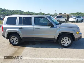 2017 Jeep Patriot Sport with VIN 1C4NJRBB9HD194764, listed as a IAAI auction lot 42771504 with 143,404 mi miles and . Bid and sale history available at DreamBid. Image 13.