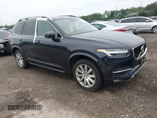 2016 Volvo XC90 T6 Momentum с VIN YV4A22PK8G1023805, выставлен на аукционе IAAI как лот 42449431 с пробегом 72 921 миль миль и . История ставок и продаж доступна на DreamBid. Изображение 1.