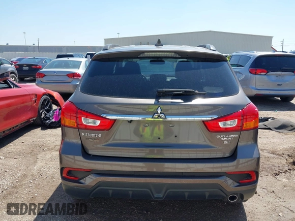 2018 Mitsubishi Outlander SEL z VIN JA4AP4AW4JU018385, wystawiony jako IAAI lot #41868875 z przebiegiem 83 910 mil mil oraz . Historia ofert i sprzedaży dostępna na DreamBid. Obrazek 16.