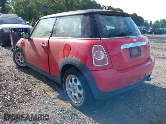 2013 MINI Hardtop with VIN WMWSU3C52DT549710, listed as a IAAI auction lot 42631765 with 69,448 mi miles and . Bid and sale history available at DreamBid. Image 3.