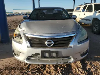 2013 Nissan Altima SV z VIN 1N4BL3AP7DC192525, wystawiony jako Copart lot #57484695 z przebiegiem 251 758 mil mil oraz Szkoda całkowita • Salvage title. Historia ofert i sprzedaży dostępna na DreamBid. Obrazek 5.