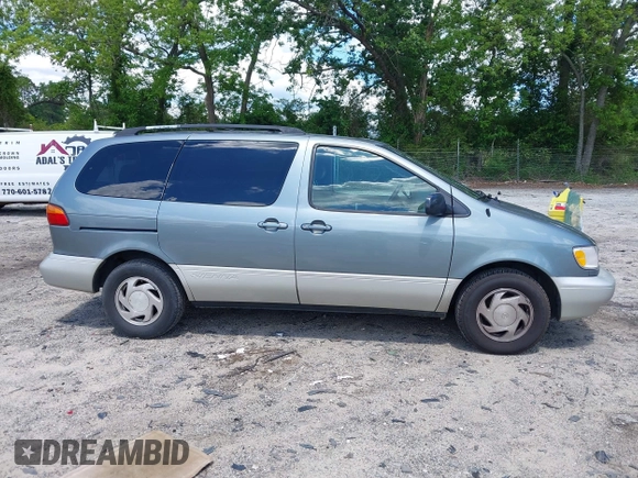 1998 Toyota Sienna LE with VIN 4T3ZF13C9WU029468, listed as a IAAI auction lot 42199057 with Not provided miles and . Bid and sale history available at DreamBid. Image 14.